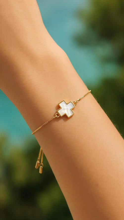 Clover & Cross Shell Bracelet – Gold Adjustable
